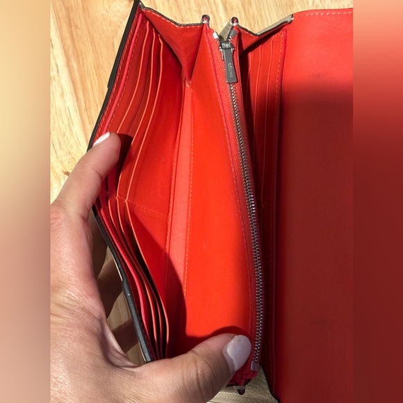 CELINE Large Calfskin Multifunction Flap Wallet - Picture 5 of 13